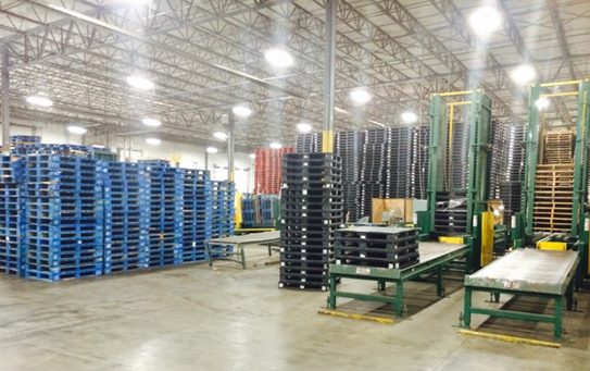 Pallet sort and repair stations with stacked pallets